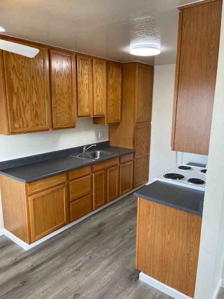 516 Buena Vista Ave #K - Photo 3 of 11