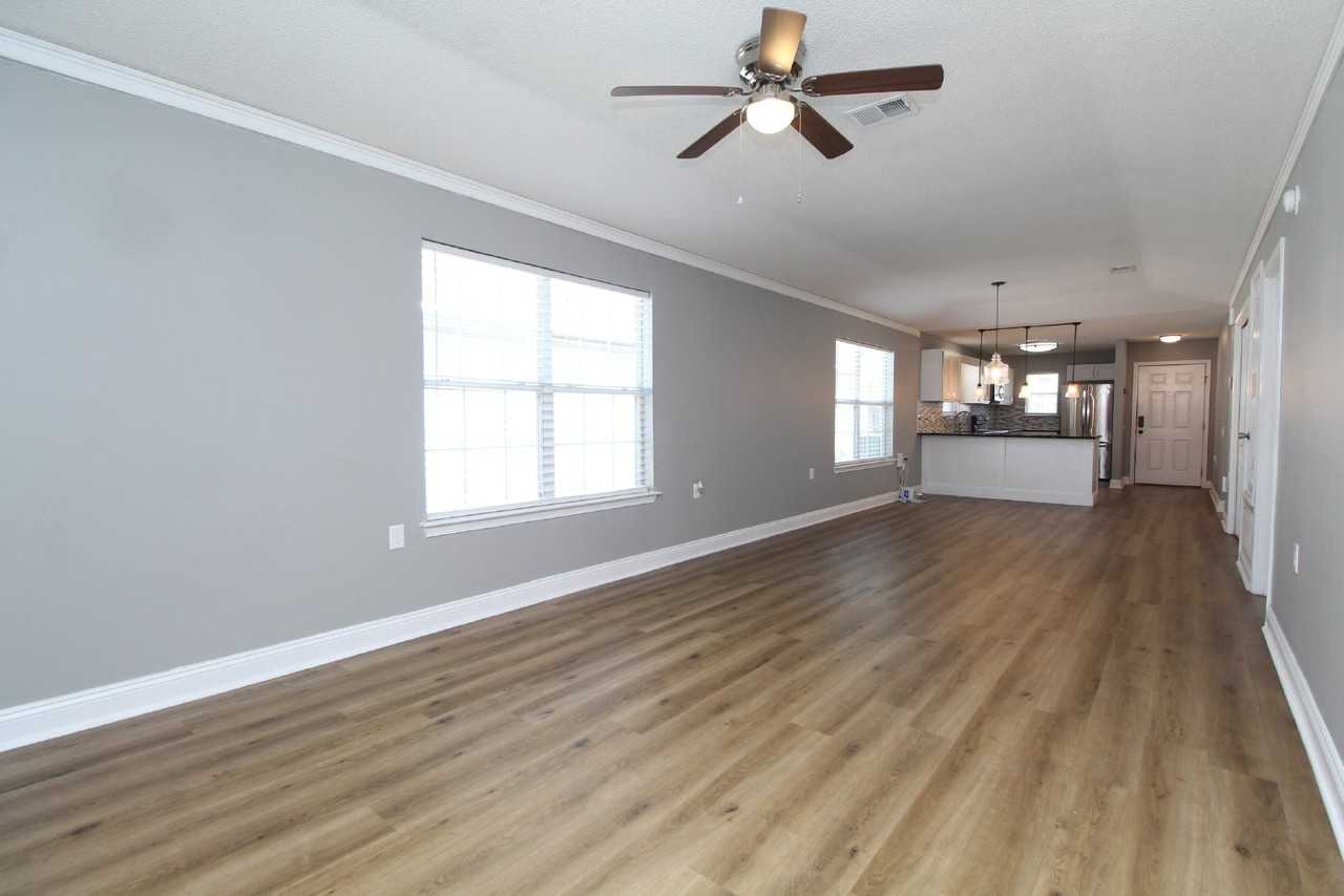 3022 Flintlock Dr - Photo 3 of 22