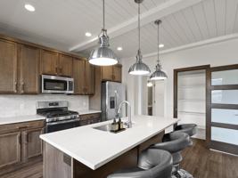 featured image of 1116 W Cattail Ct
