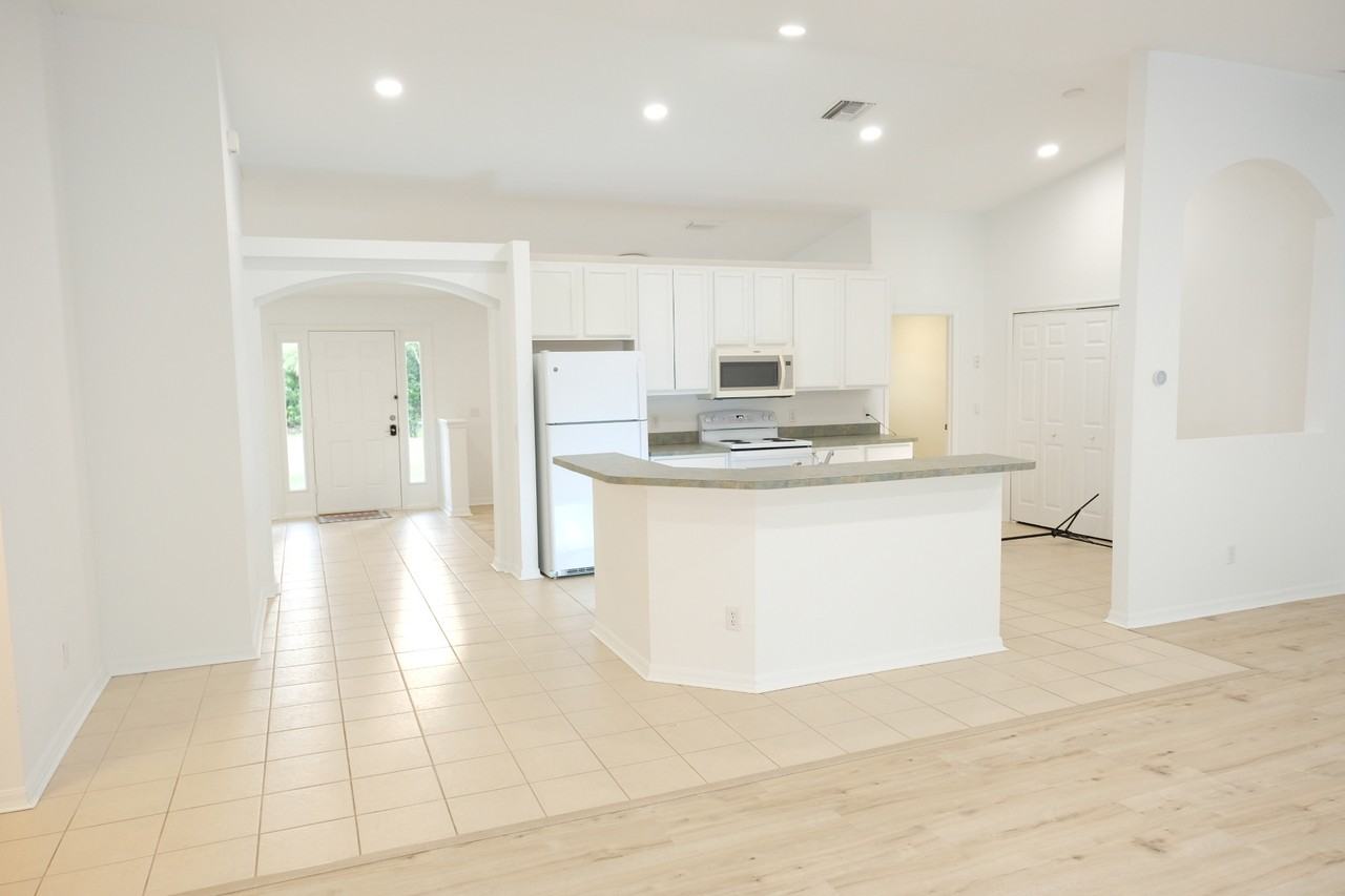 790 17th St Nw #NA - Photo 5 of 28