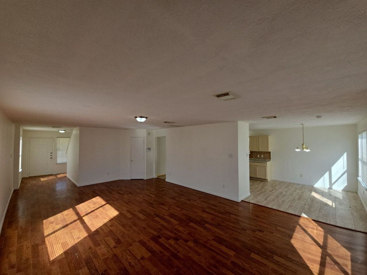 21802 Westfield Ridge Dr - Photo 4 of 41