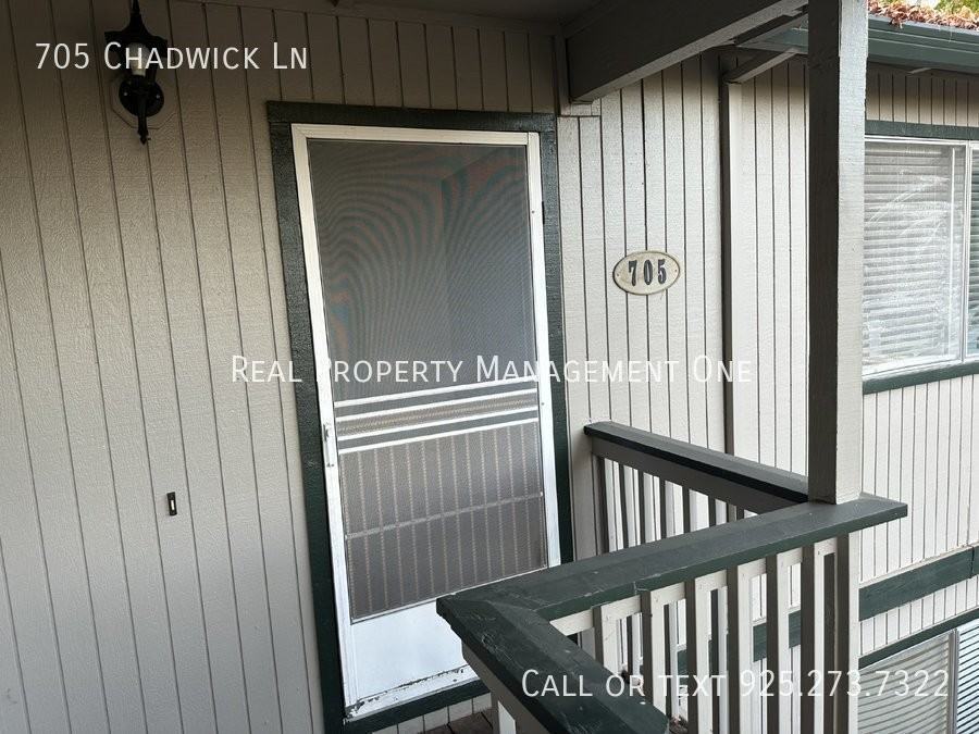 705 Chadwick Ln - Photo 3 of 18