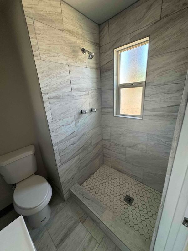 313 W 44th St #2 - Photo 4 of 5