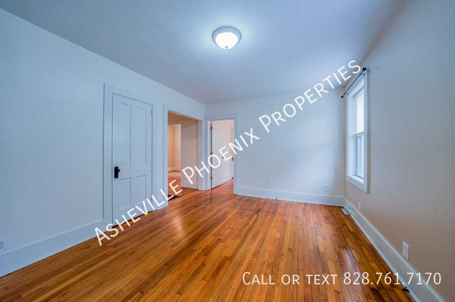 10 Enka Oak St - Photo 6 of 21