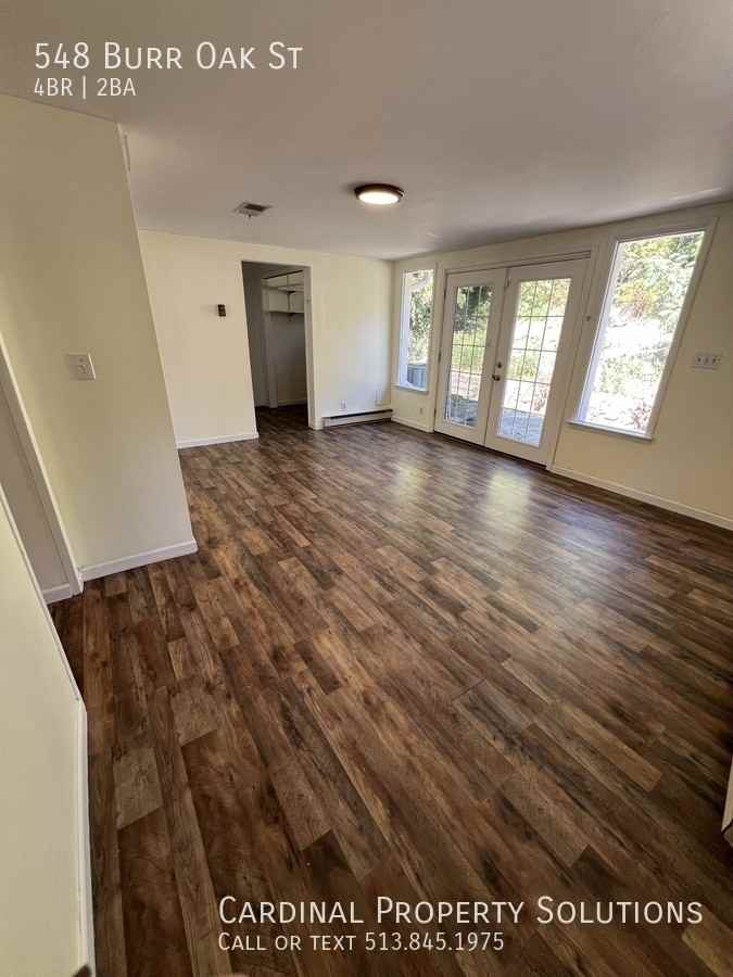 548 Burr Oak St - Photo 3 of 28