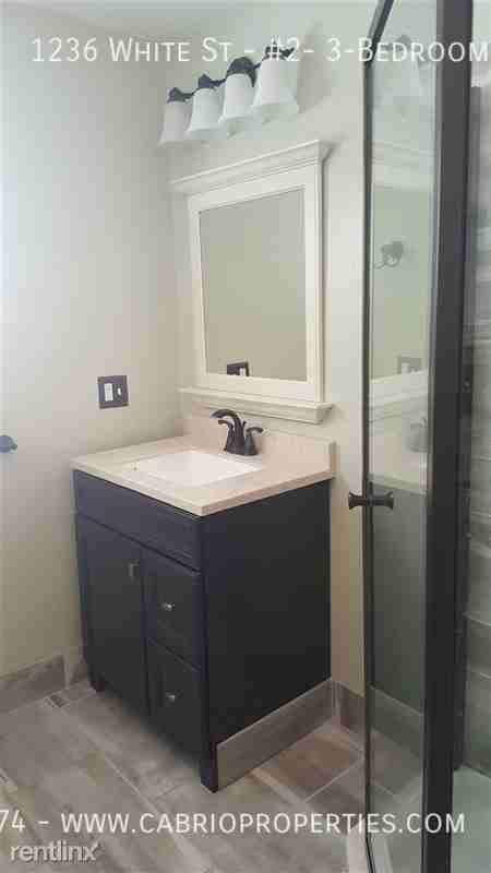 1236 White Street - Photo 4 of 4