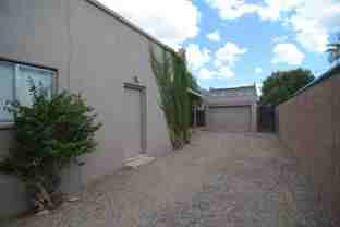 2866 N Eastgate Dr - Photo 1 of 1