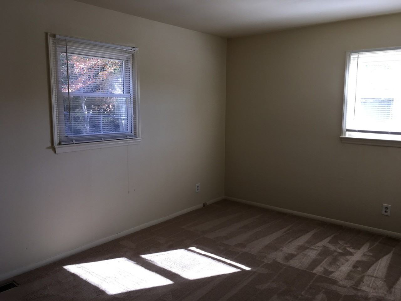 4107 Morningside Dr - Photo 3 of 8