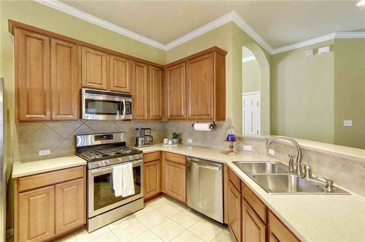 4504 Heritage Well Ln - Photo 2 of 17