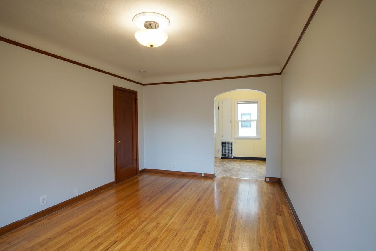 1224 Se Cesar E Chavez Blvd - Photo 2 of 23