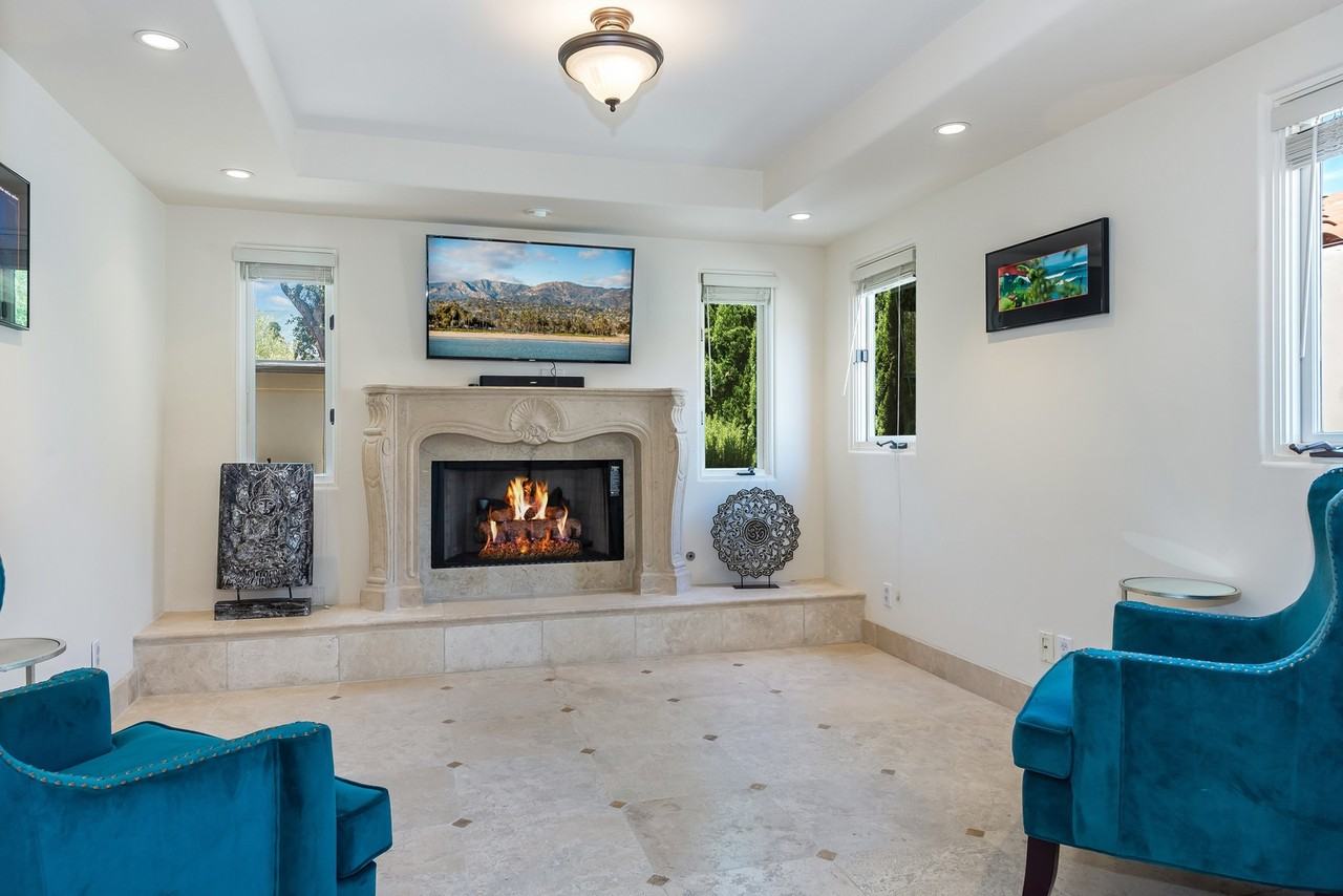 1025 Monte Cristo Ln - Photo 6 of 22