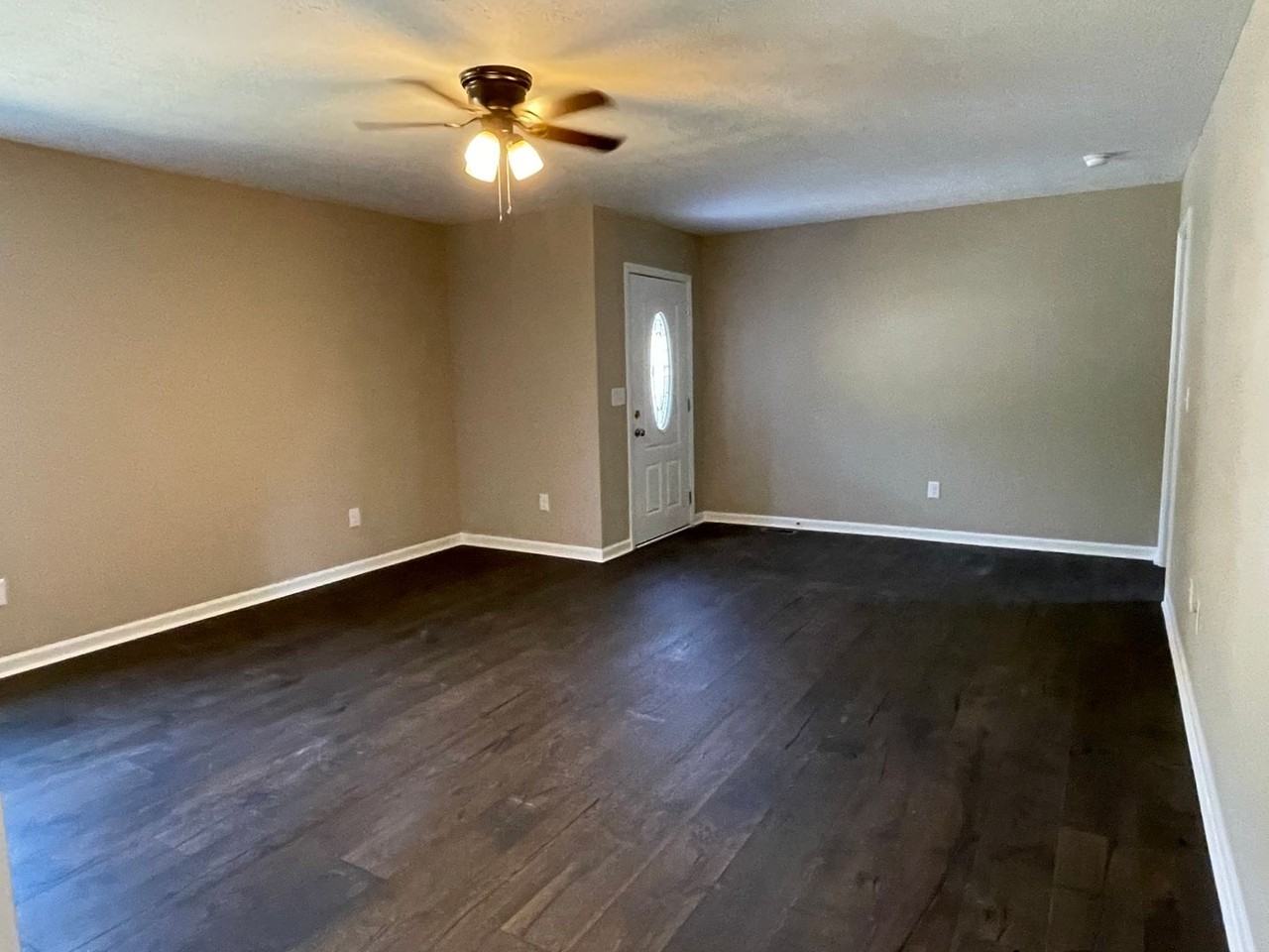 1217 E Lauderdale St - Photo 3 of 27
