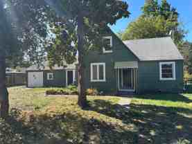 1560 Robert St - Photo 1 of 1