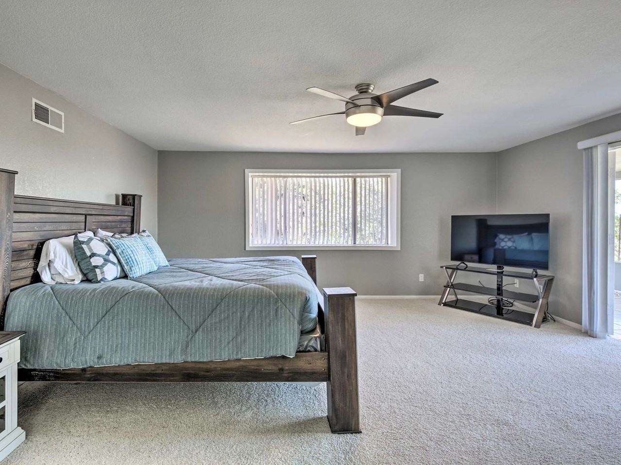 1232 Windsong Ln - Photo 2 of 20