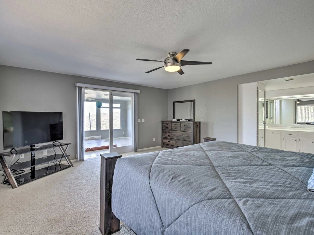 1232 Windsong Ln - Photo 3 of 20