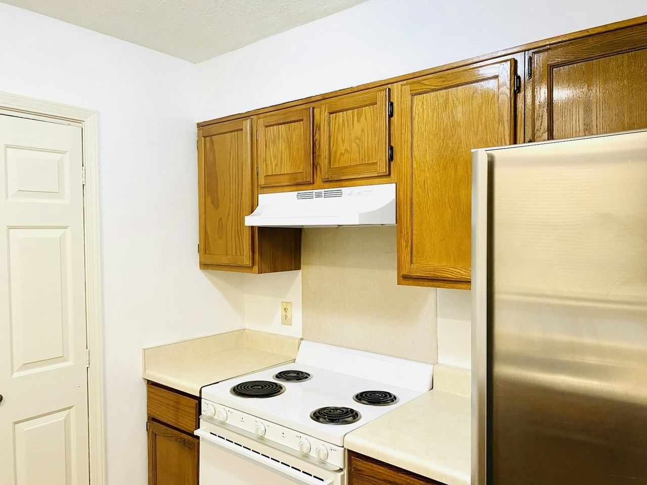 117 Bent Creek Cir N, Unit B - Photo 6 of 14