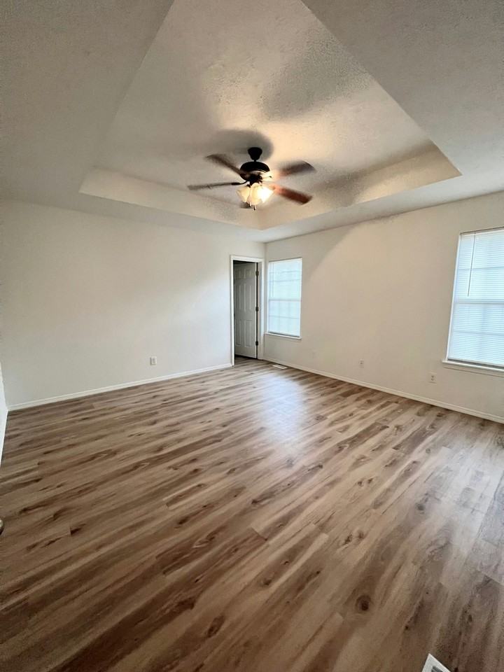 1018 North 25th Street - Photo 7 of 9