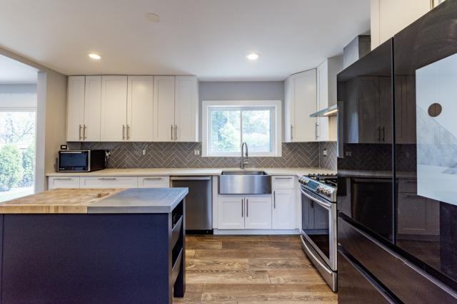 738 Lavergne Ave - Photo 2 of 10