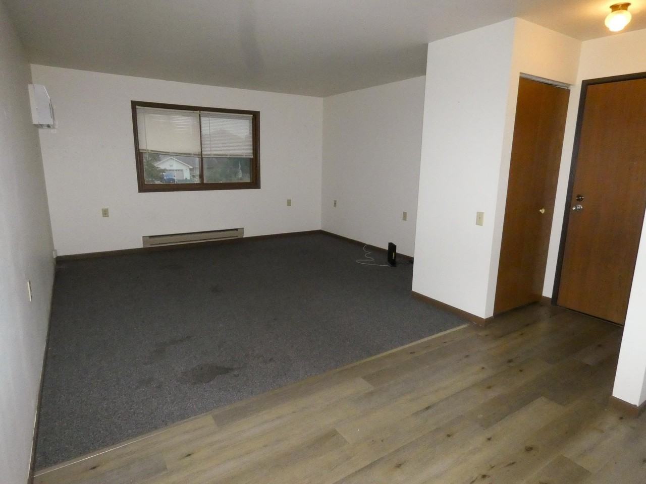 401 Grant St #6 - Photo 2 of 11