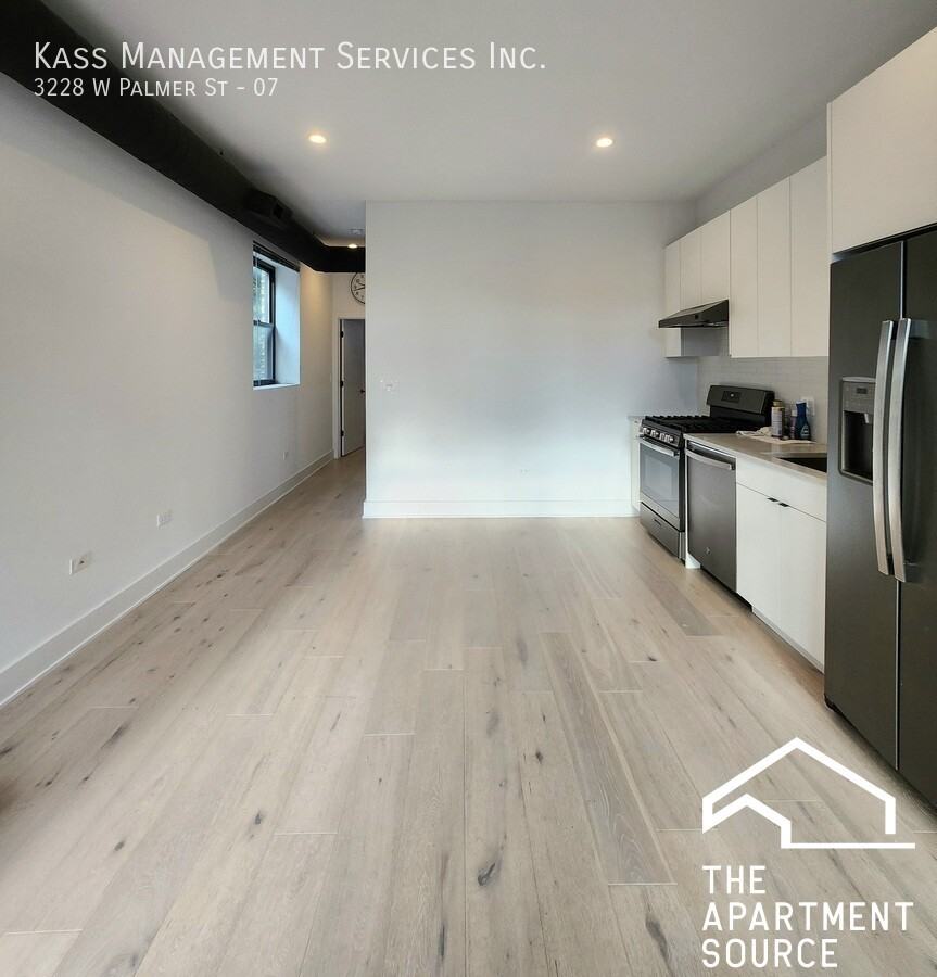 3228 W Palmer St #13 - Photo 3 of 12