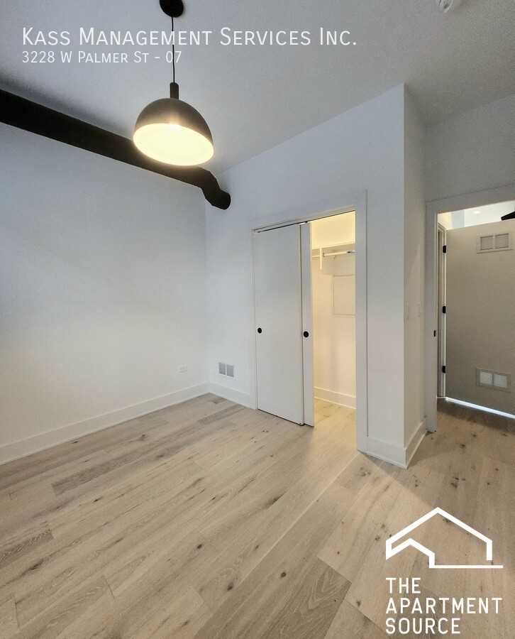 3228 W Palmer St #13 - Photo 5 of 12