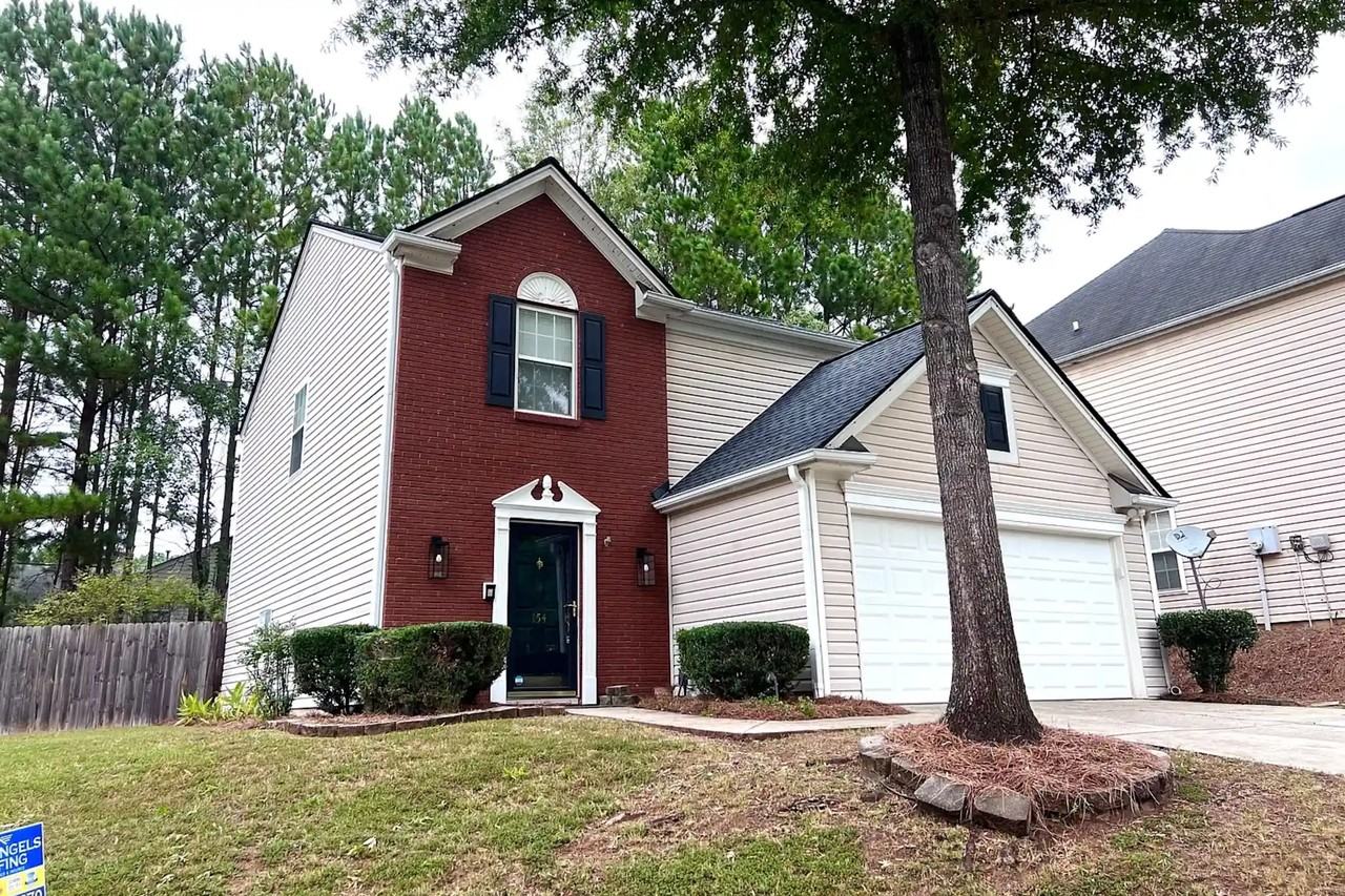 154 Village Trce - Photo 3 of 22