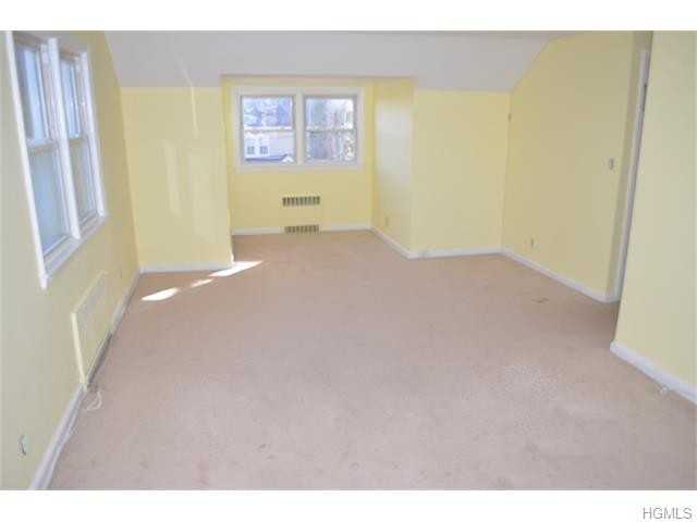 95 Catskill Ave - Photo 3 of 9