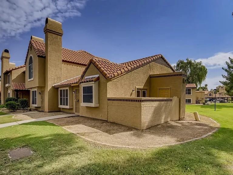 4601 N 102nd Ave #1056 - Photo 2 of 21