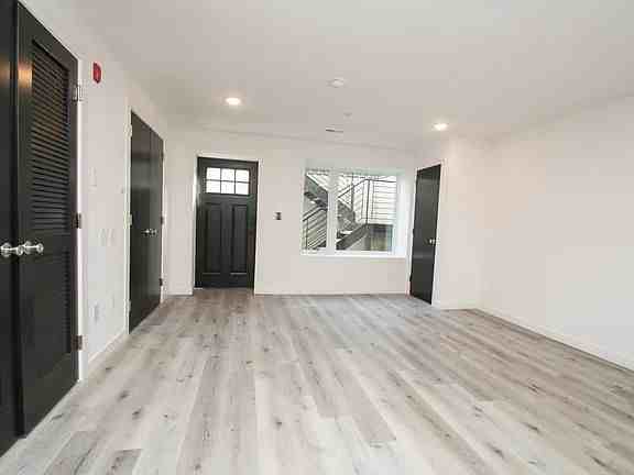 8 N 57Th St - Photo 2 of 7