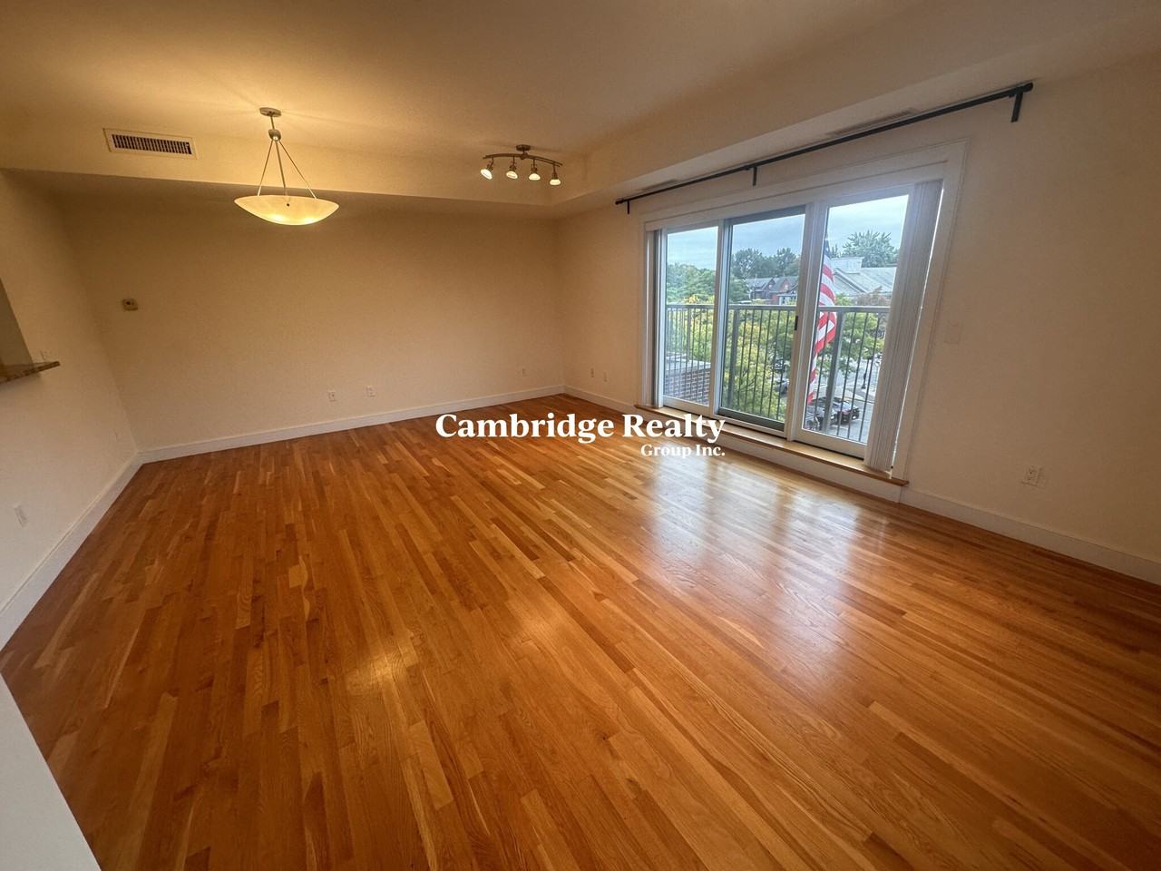 379 Summer St #5T - Photo 3 of 28