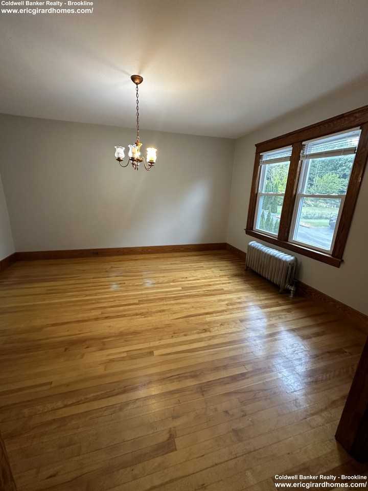 211 June St #B - Photo 3 of 20