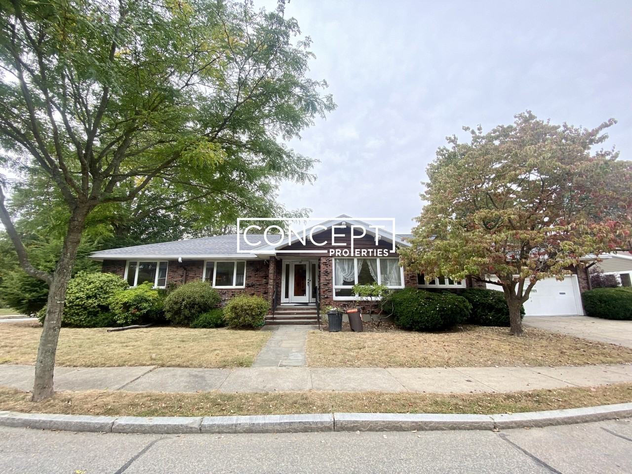 20 Mossdale Rd #20