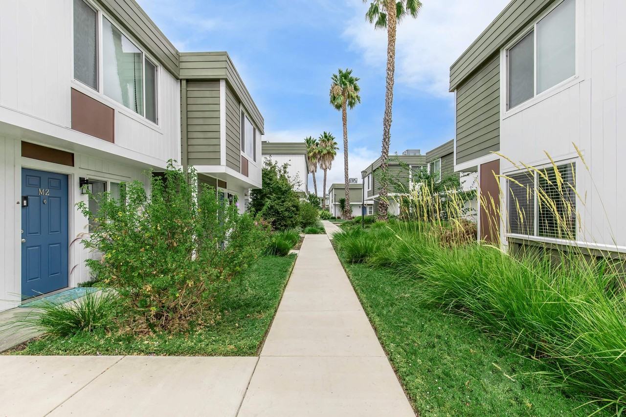 Fairway Village - Photo 7 of 50