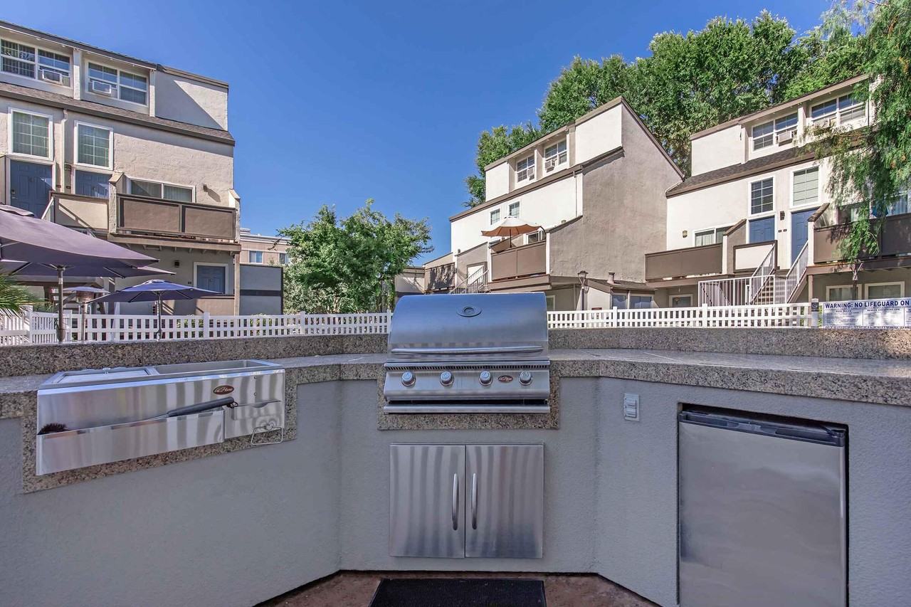 The Boulevard - Photo 3 of 50