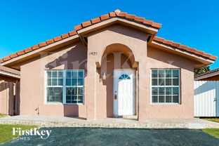 8927 Nw 114th St - Photo 1 of 1