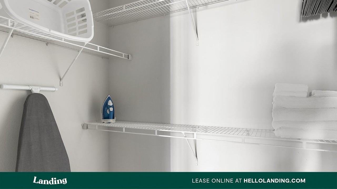 4689 Mustang Pkwy - Photo 7 of 50