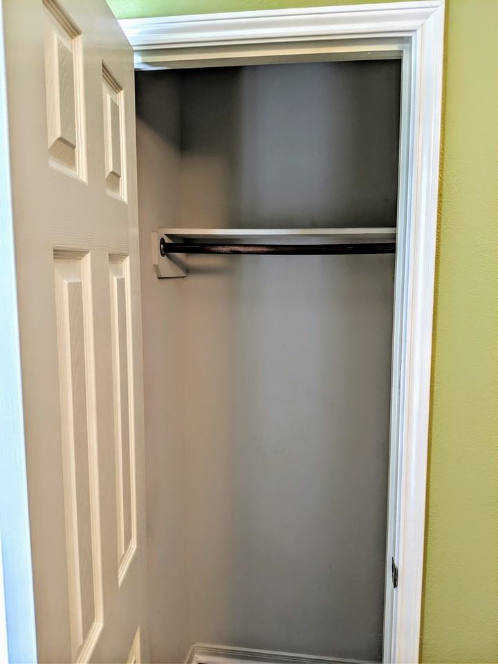 5038 Elm Court - Photo 3 of 8