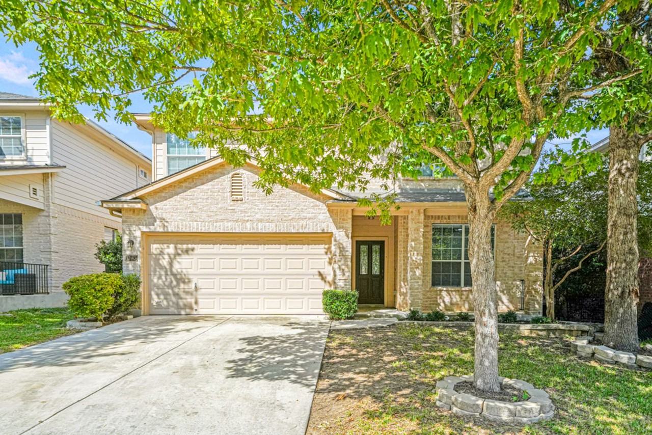 12143 Dawson Cir - Photo 4 of 35