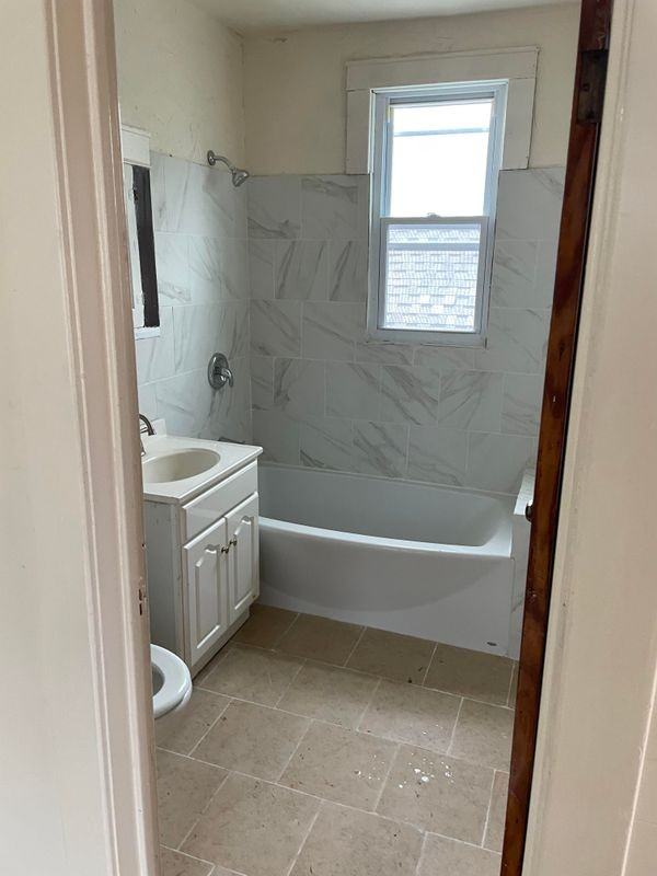 183 Kilhoffer St - Photo 2 of 12