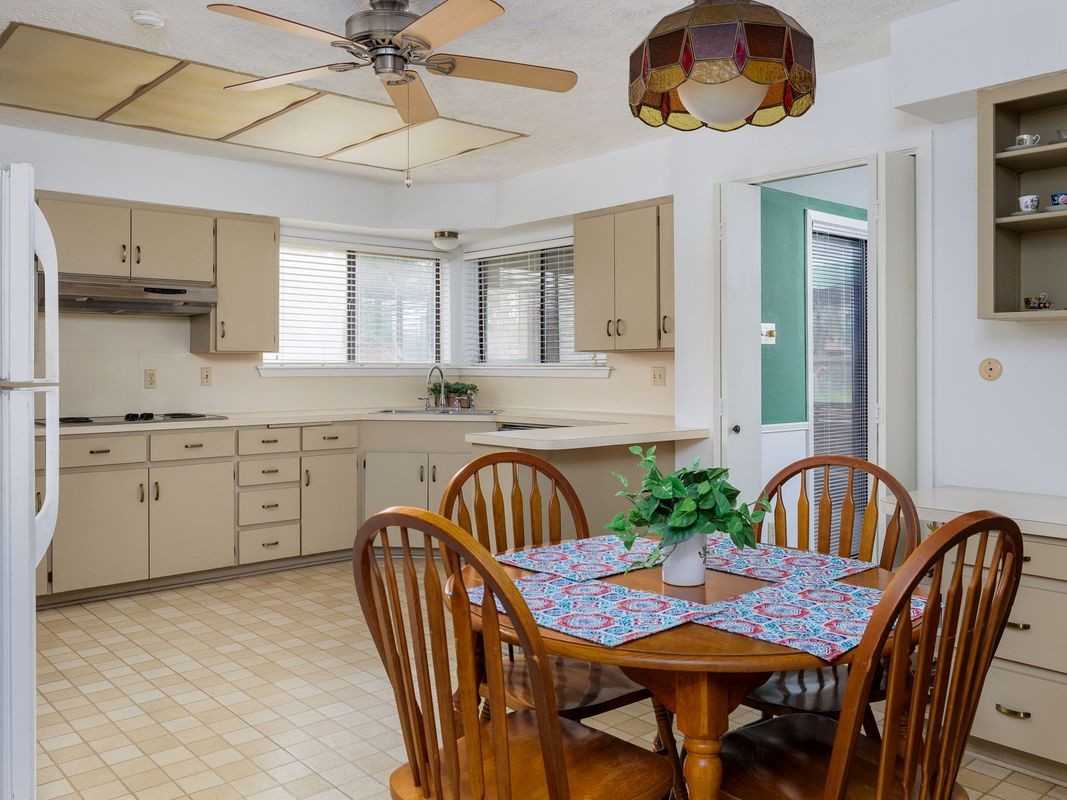 1705 Yokley Rd - Photo 3 of 12