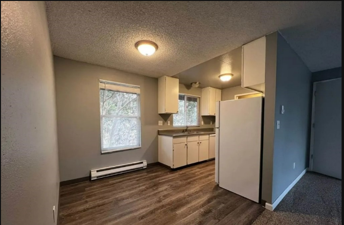 620 Upper Park Street #3 - Photo 2 of 4
