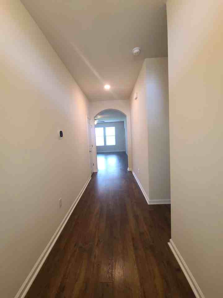 328 Fallon Dr - Photo 3 of 16