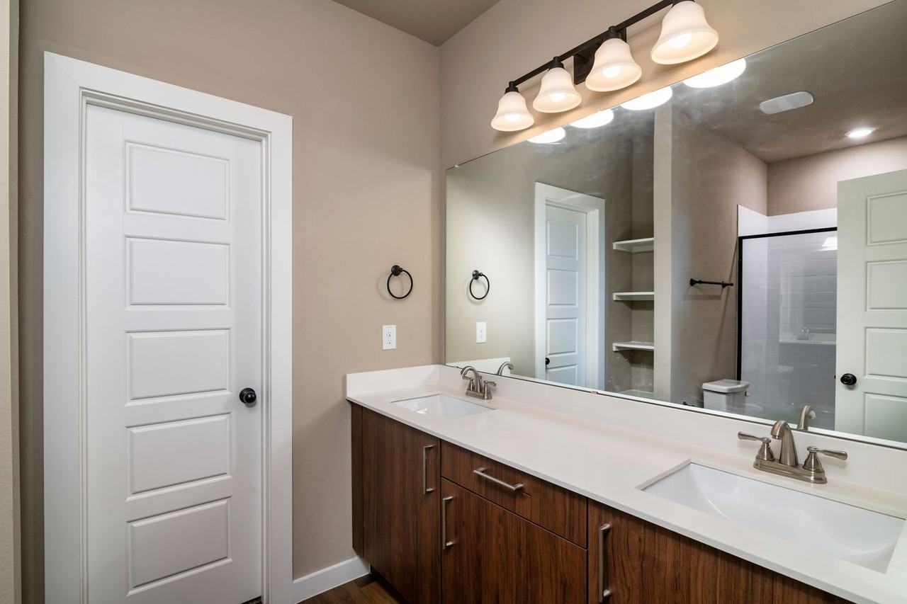 637 Fallow Dr - Photo 3 of 20