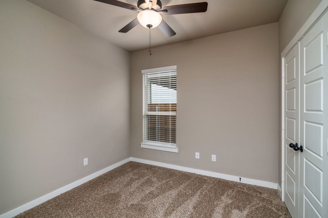 637 Fallow Dr - Photo 7 of 20