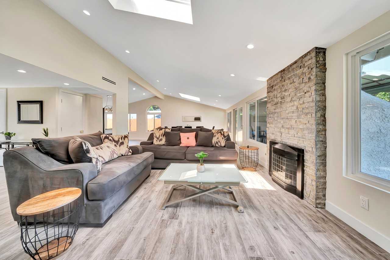 5852 Mcdonie Avenue #NA - Photo 2 of 50