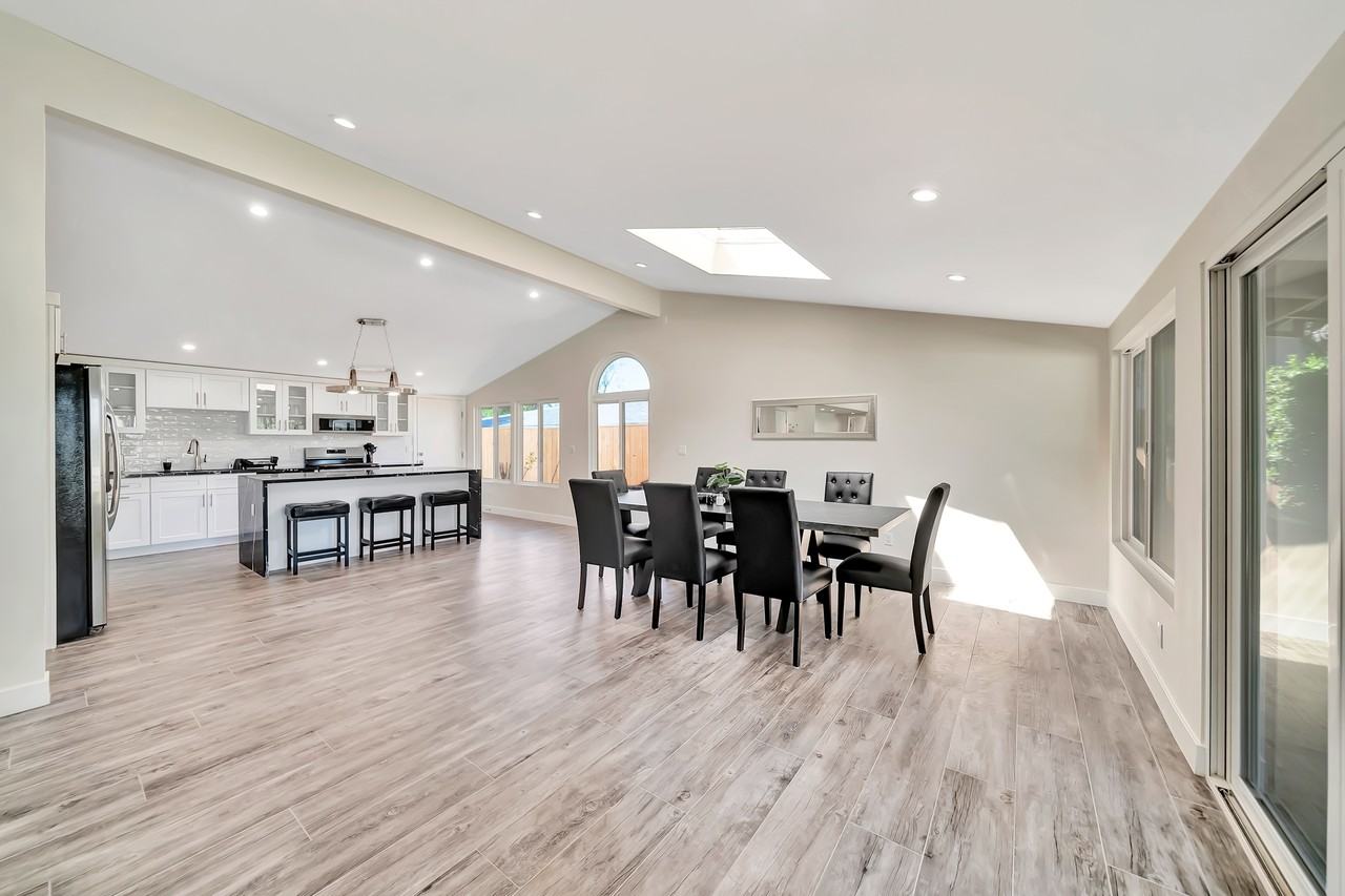 5852 Mcdonie Avenue #NA - Photo 4 of 50