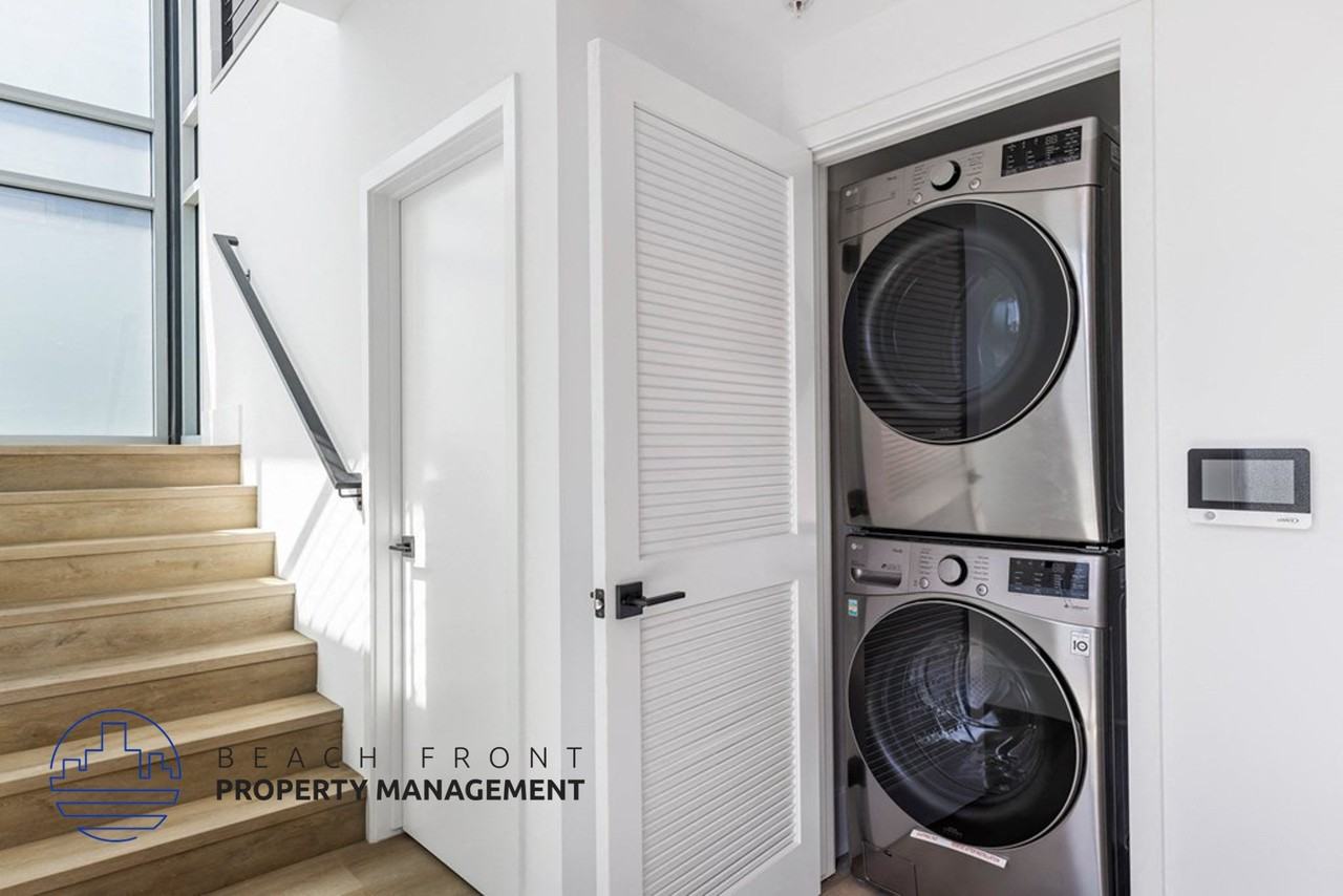 1011 N. Crescent Heights Blvd. - Photo 7 of 14