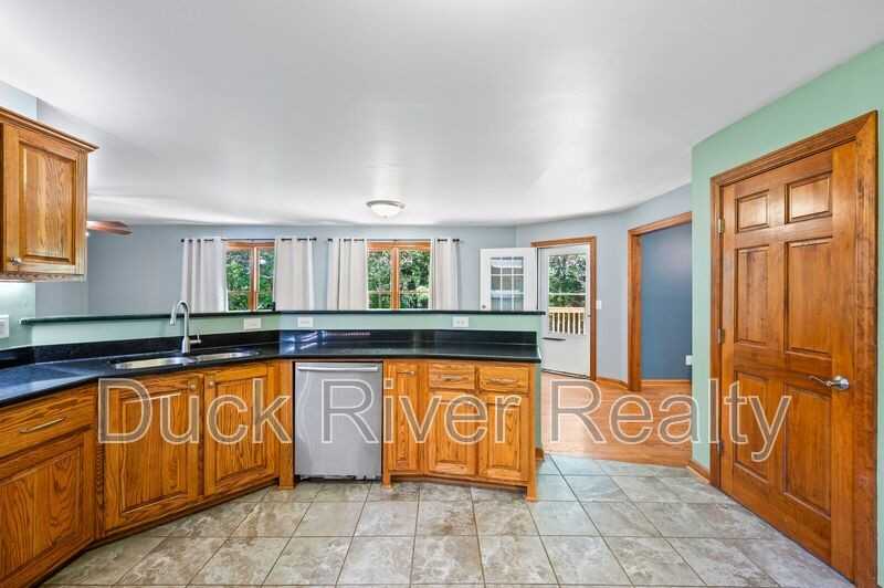 1963 Highwaynorth - Photo 4 of 37