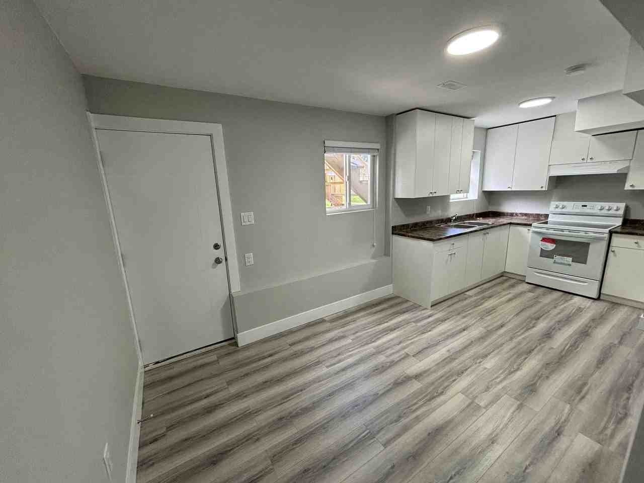 12097 Blakely Road #2BR Suite - Photo 2 of 9