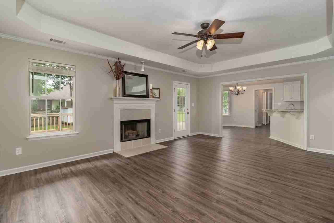 906 Prairie Pass - Photo 4 of 33